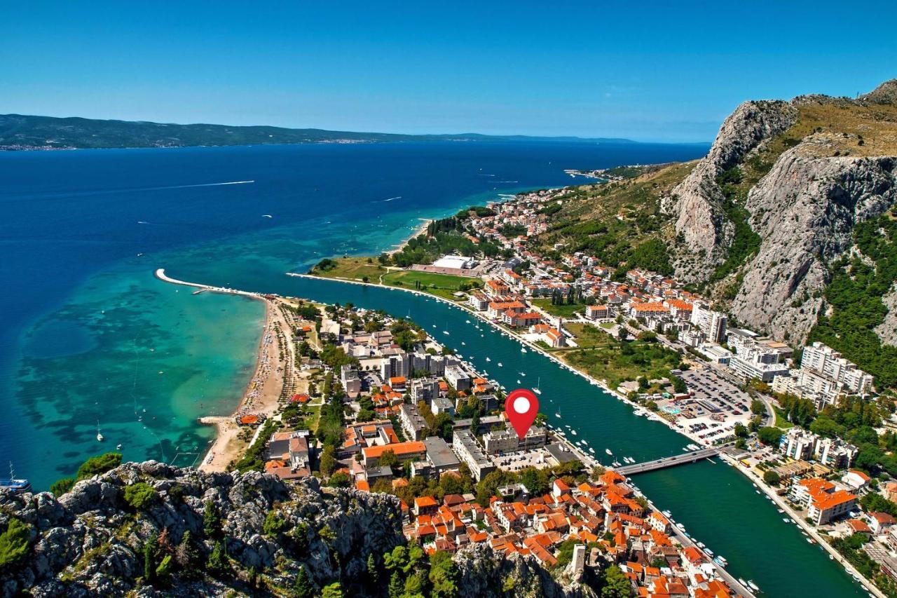 Apartment Vito Omiš Buitenkant foto